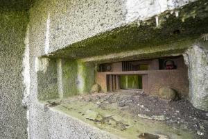 Ligne Maginot - B490 - CURGIES SUD-EST - (Blockhaus pour canon) - Le trémie
