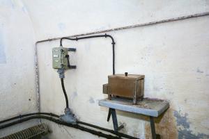 Ligne Maginot - ROCHE LA CROIX (RLC) - (Ouvrage d'artillerie) - Bloc 5
Installation de régénération des boites et blocs Silicagel dans la sous station
