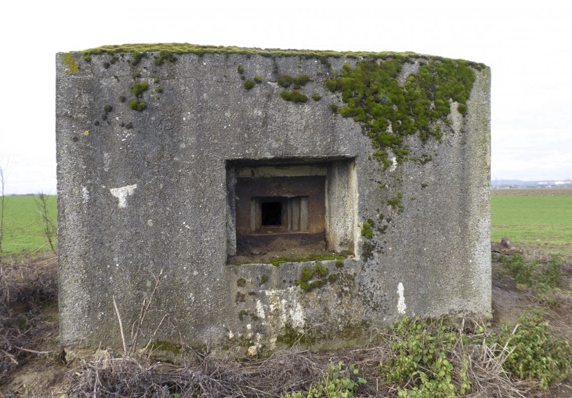 Ligne Maginot - B460 - RESERVOIR D'ONNAING (PDS) - (Abri actif) - Face avant