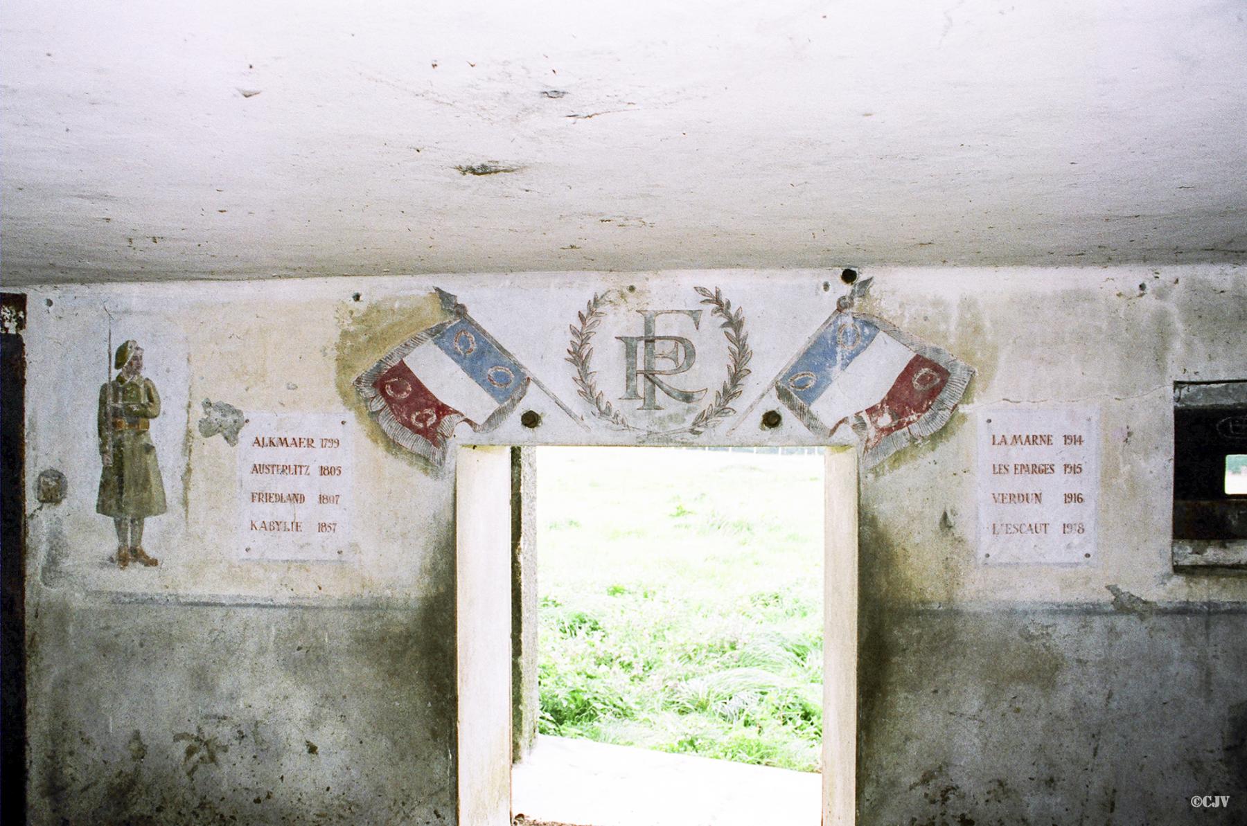 Ligne Maginot - B513 - WARGNIES LE GRAND - (Blockhaus pour canon) - Peintures murales dans le blockhaus