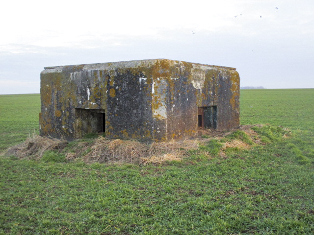Ligne Maginot - B487 - CURGIES (PDS) - (Abri actif) - 