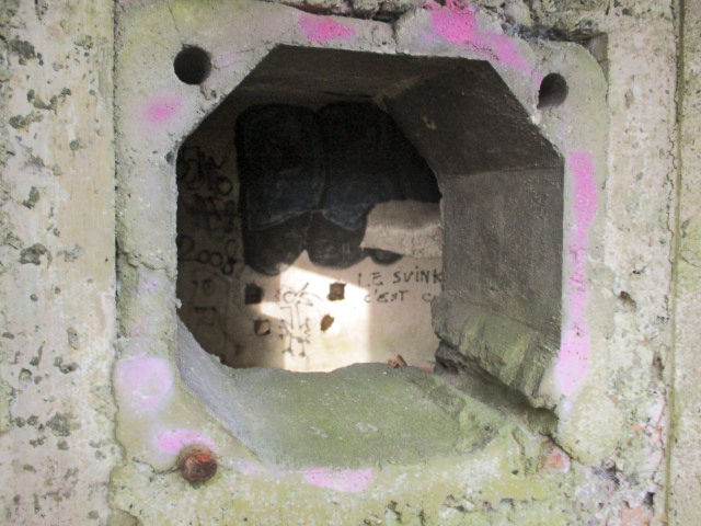 Ligne Maginot - B492 - JENLAIN NORD - (Blockhaus pour canon) - 
