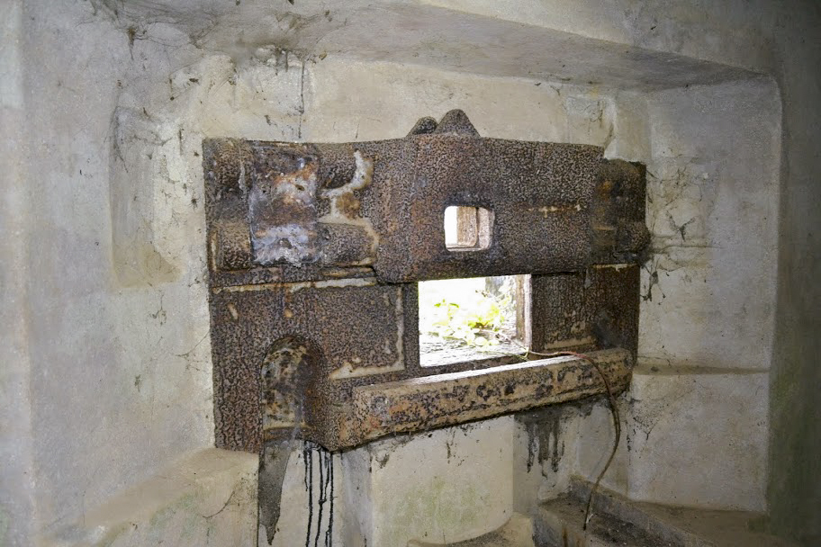 Ligne Maginot - B521 - STATION DE WARGNIES - (Blockhaus pour canon) - La trémie Pamart-Lemaigre