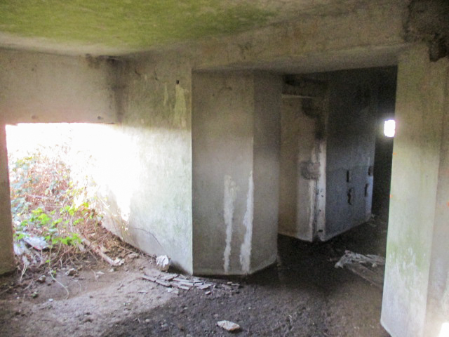 Ligne Maginot - B521 - STATION DE WARGNIES - (Blockhaus pour canon) - Intérieur du blockhaus.