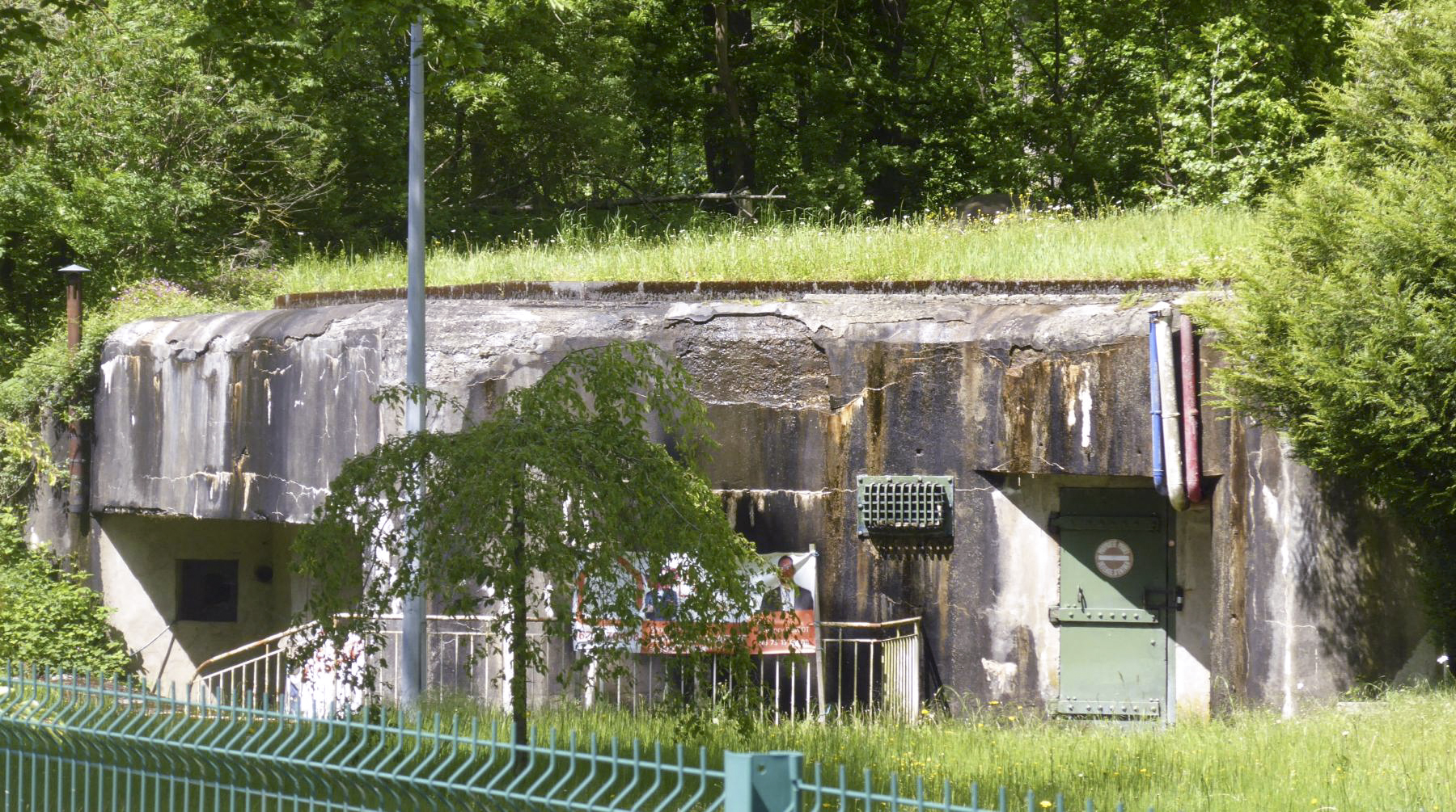 Ligne Maginot - NOTRE DAME D'AMOUR - C1 - (Casemate d'infanterie - double) - 
