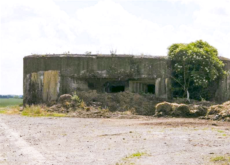 Ligne Maginot - GRAND CAMP PERDU - (Blockhaus lourd type STG / STG-FCR - Double) -  - © Jean-Louis AUBLET & Sylvie MAINGUIN