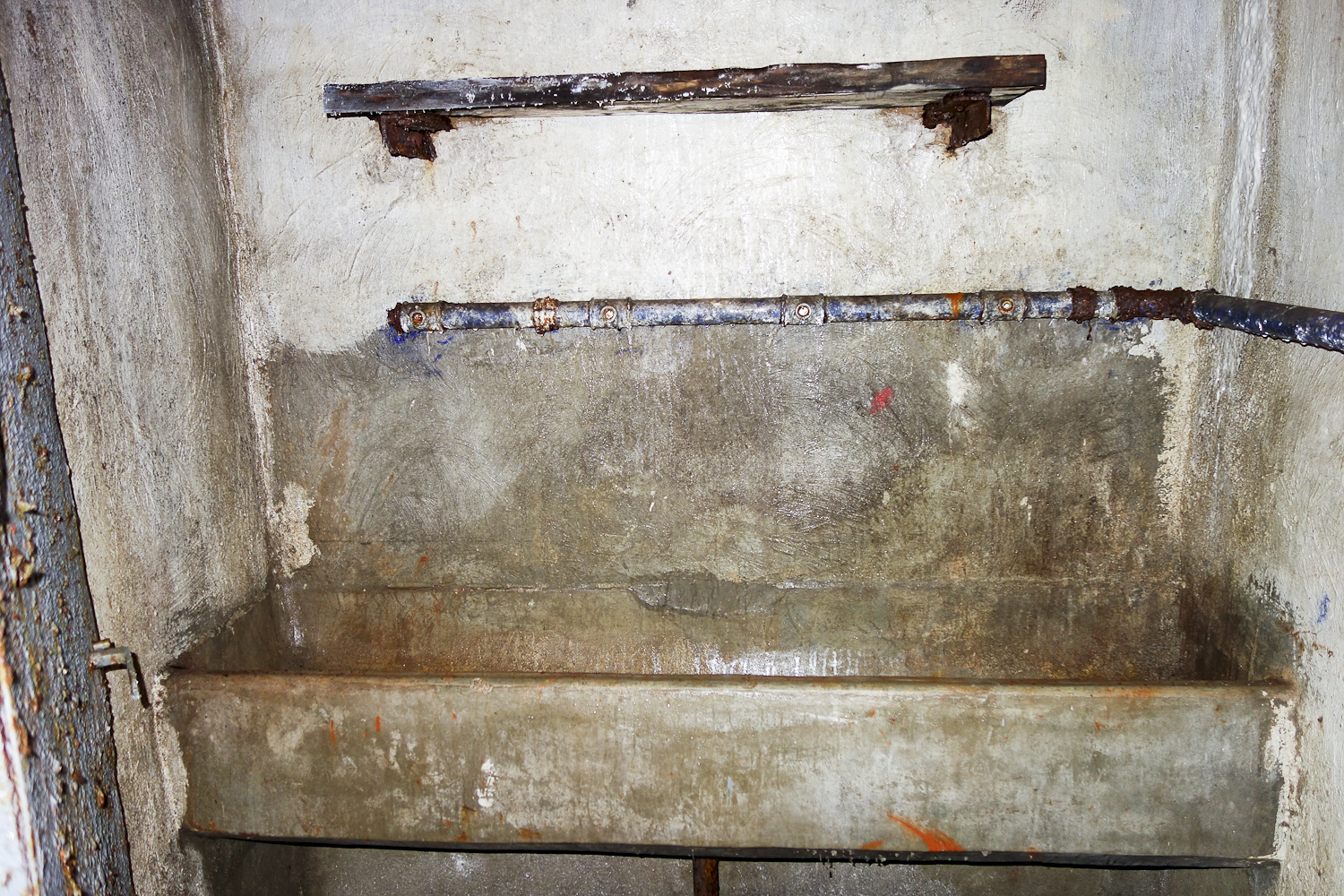 Ligne Maginot - LAVOIR - (Ouvrage d'artillerie) - Lavabos officiers - Michel Teiten