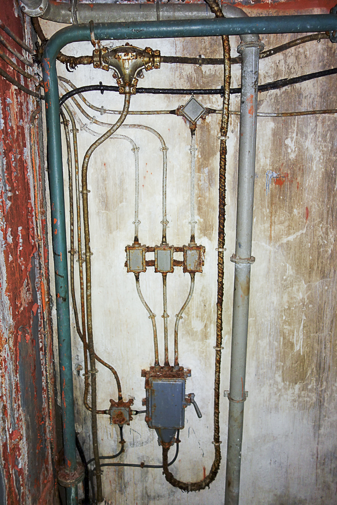 Ligne Maginot - LAVOIR - (Ouvrage d'artillerie) - Bloc 3
Distribution de l'éclairage