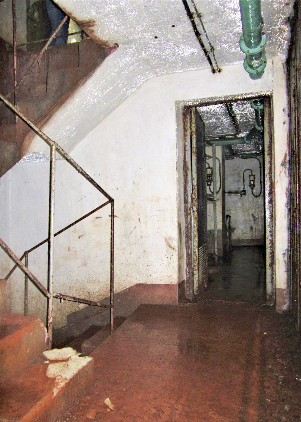 Ligne Maginot - LAVOIR - (Ouvrage d'artillerie) - Bloc 4
Palier de l'étage inférieur