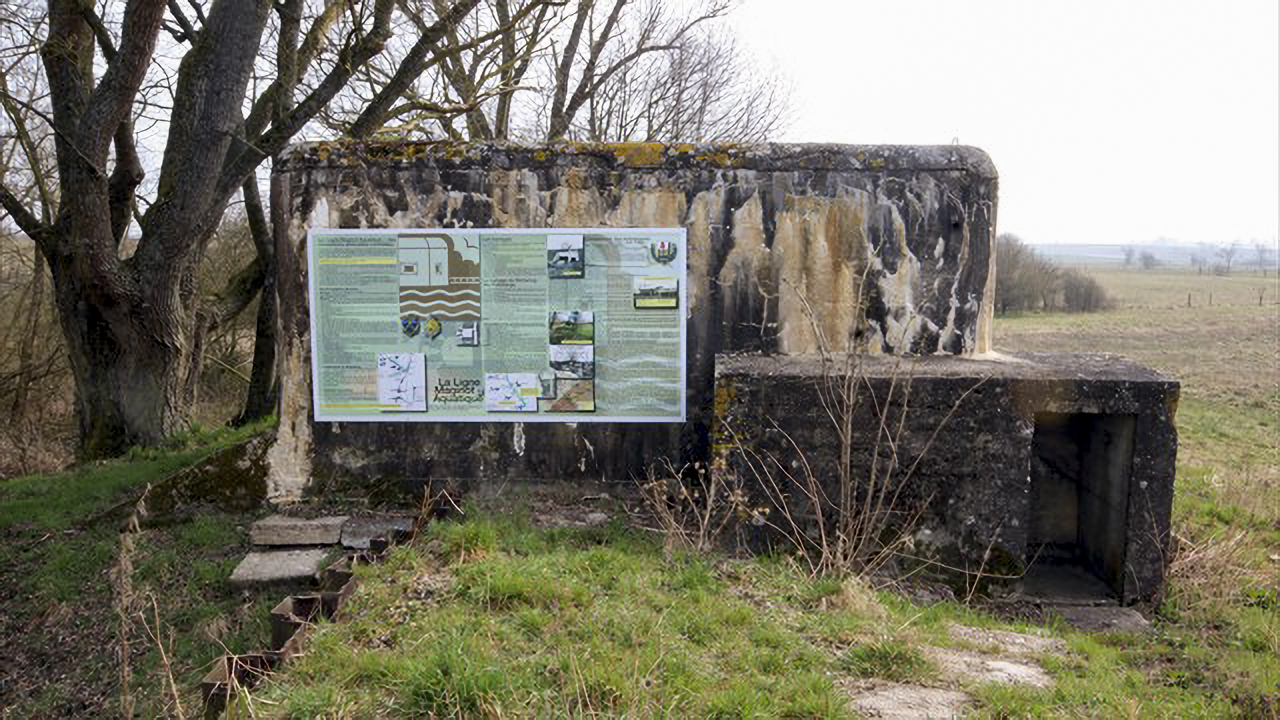 Ligne Maginot - DIGUE DE REMERING 1 - R114 - (Blockhaus pour arme infanterie) - La façade arrière donnant sur le barrage - Association Les Bergers des Pierres