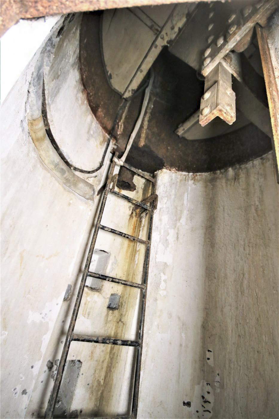 Ligne Maginot - BAMBIDERSTROFF NORD - C70 - (Casemate d'infanterie) - Cloche GFM - Michel & Philippe ZIMMER