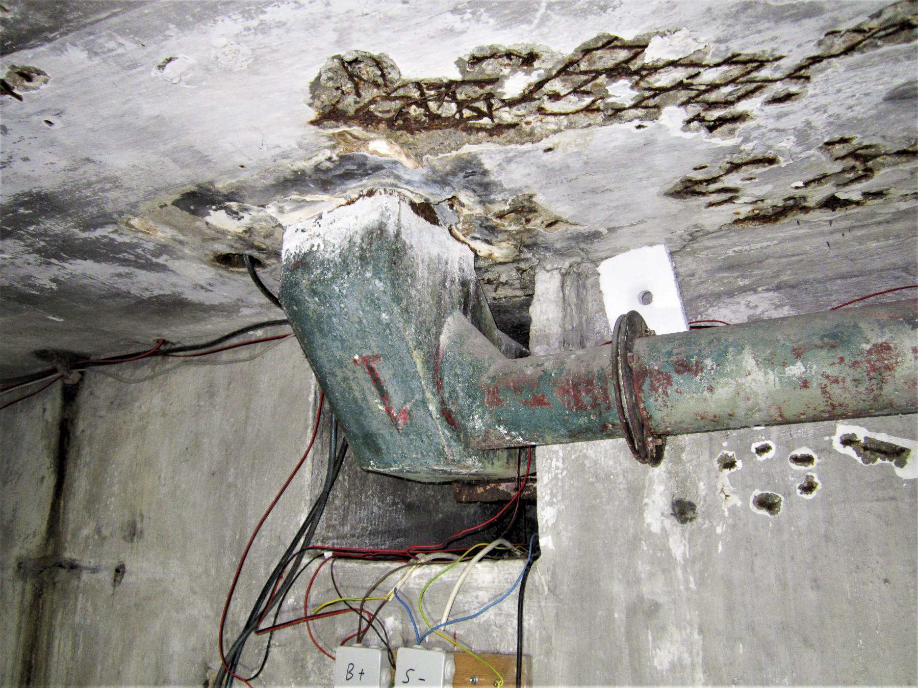 Ligne Maginot - BAMBIDERSTROFF NORD - C70 - (Casemate d'infanterie) - Etage inférieur
Conduit de ventilation