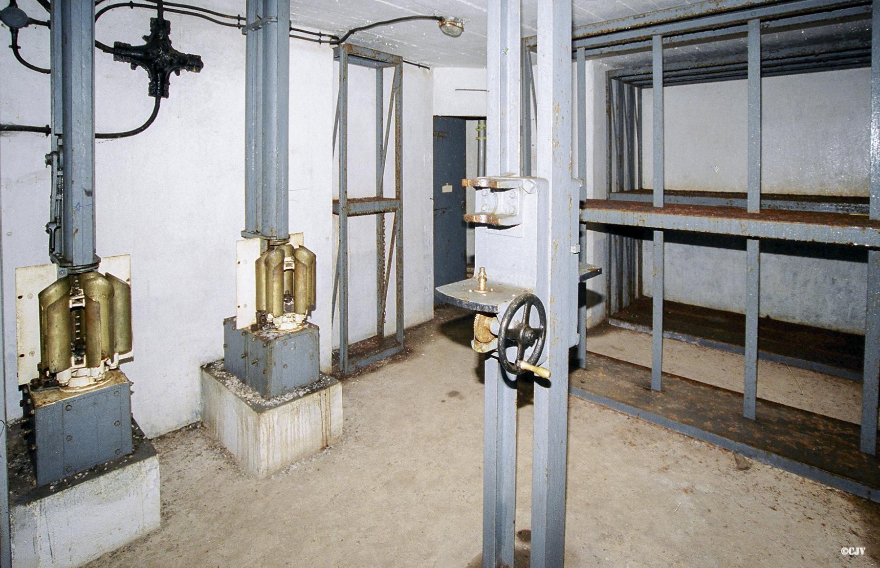 Ligne Maginot - FLAUT - (Ouvrage d'artillerie) - Bloc 2 - Lia VERMEULEN