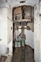Ligne Maginot - BAMBIDERSTROFF SUD - C71 - (Casemate d'infanterie) - Puits de la cloche JM droite avec le plancher mobile en position basse