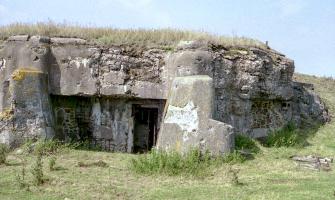 Ligne Maginot - CREVECOEUR - (Casemate d'infanterie - double) - 