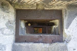 Ligne Maginot - B535 - BOIS-CRETE - (Blockhaus pour canon) - L'embrasure