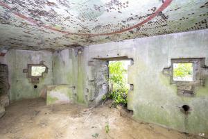Ligne Maginot - B550 - LA BOETE - (Blockhaus pour canon) - L'entrée
