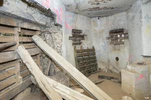 Ligne Maginot - B553 - FERME CAMBRON - (Blockhaus pour canon) - Intérieur coté Est