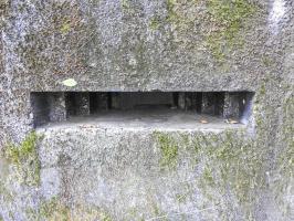 Ligne Maginot - ROUY 3 - (Blockhaus pour arme infanterie) - Le créneau.