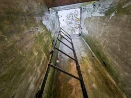 Ligne Maginot - E' - (Chambre de coupure - Avec central) - Puits d'accès à la chambre de coupure