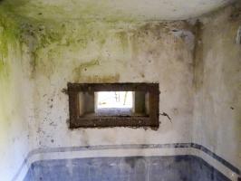 Ligne Maginot - B590 - BOIS DES LANIERES 3 - (Blockhaus pour canon) - 