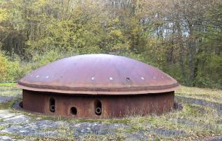 Ligne Maginot - MICHELSBERG - A22 - (Ouvrage d'artillerie) - Bloc 5
Tourelle de 75 mle 33 en batterie