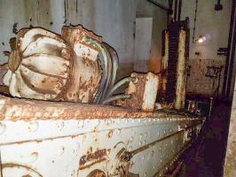 Ligne Maginot - MICHELSBERG - A22 - (Ouvrage d'artillerie) - Bloc 6
Etage inférieur de la tourelle
Balancier de la tourelle en position de tir