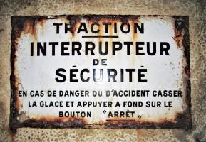 Ligne Maginot - MICHELSBERG - A22 - (Ouvrage d'artillerie) - Panneau de l'interrupteur de sécurité de la traction