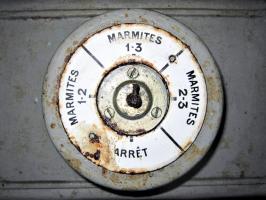 Ligne Maginot - MICHELSBERG - A22 - (Ouvrage d'artillerie) - La cuisine
Commande des autocuiseurs