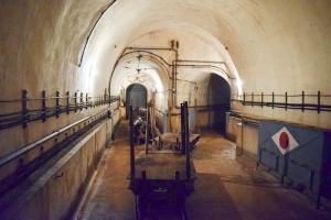 Ligne Maginot - MICHELSBERG - A22 - (Ouvrage d'artillerie) - Galerie principale au niveau de l'intersection vers les blocs 1 et 2