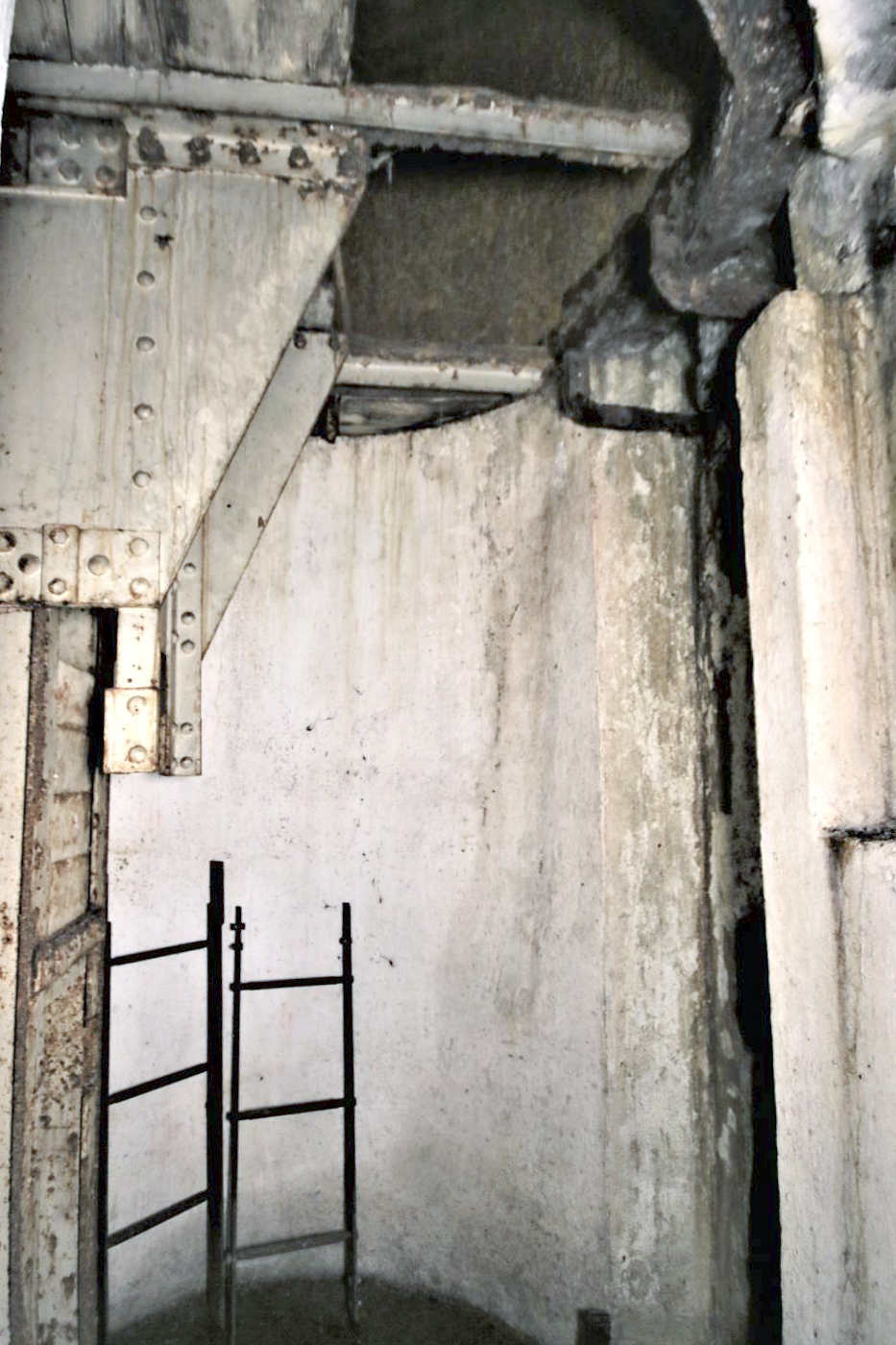 Ligne Maginot - BAMBIDERSTROFF SUD - C71 - (Casemate d'infanterie) - Puits de la cloche GFM