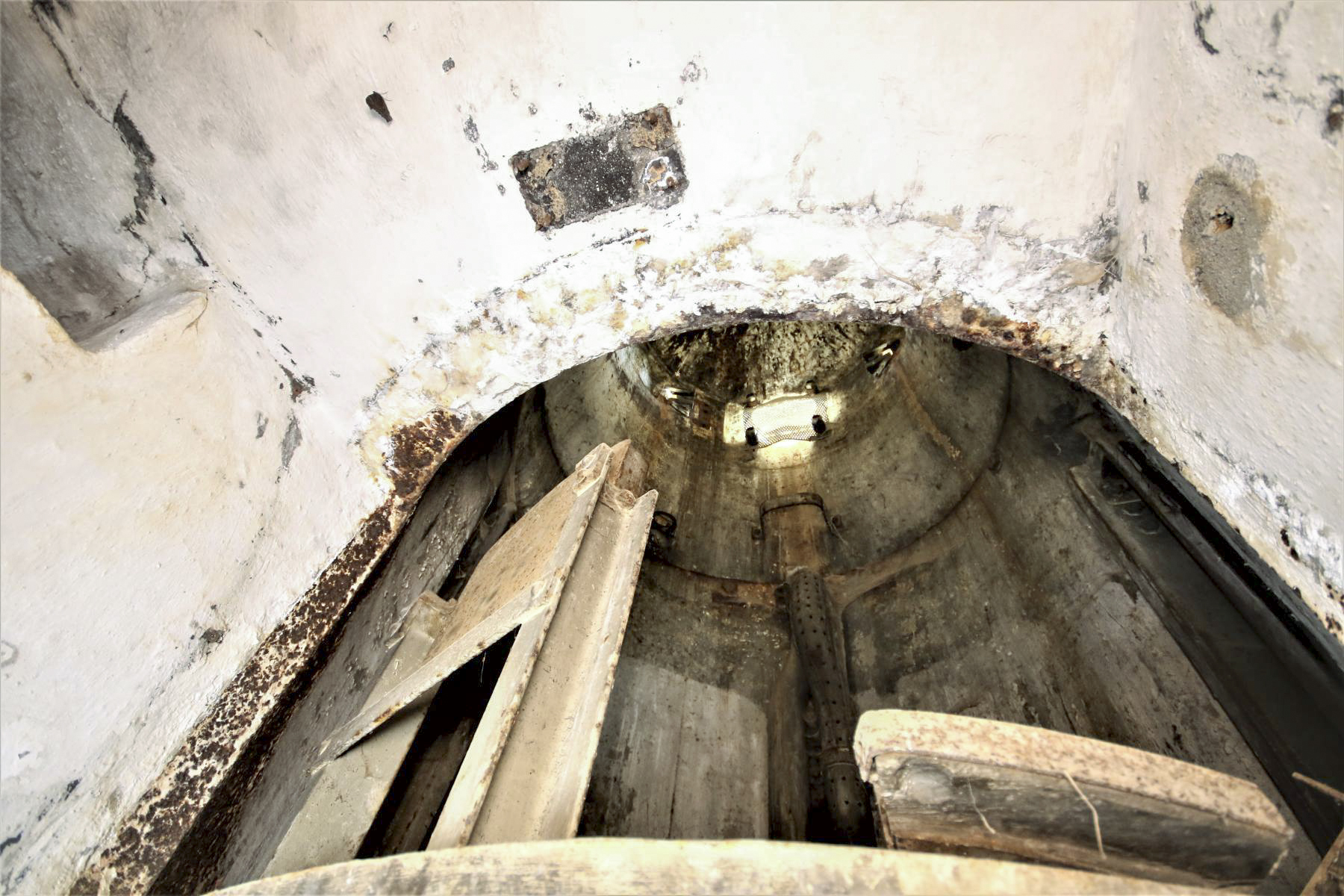 Ligne Maginot - BAMBIDERSTROFF SUD - C71 - (Casemate d'infanterie) - Cloche JM droite