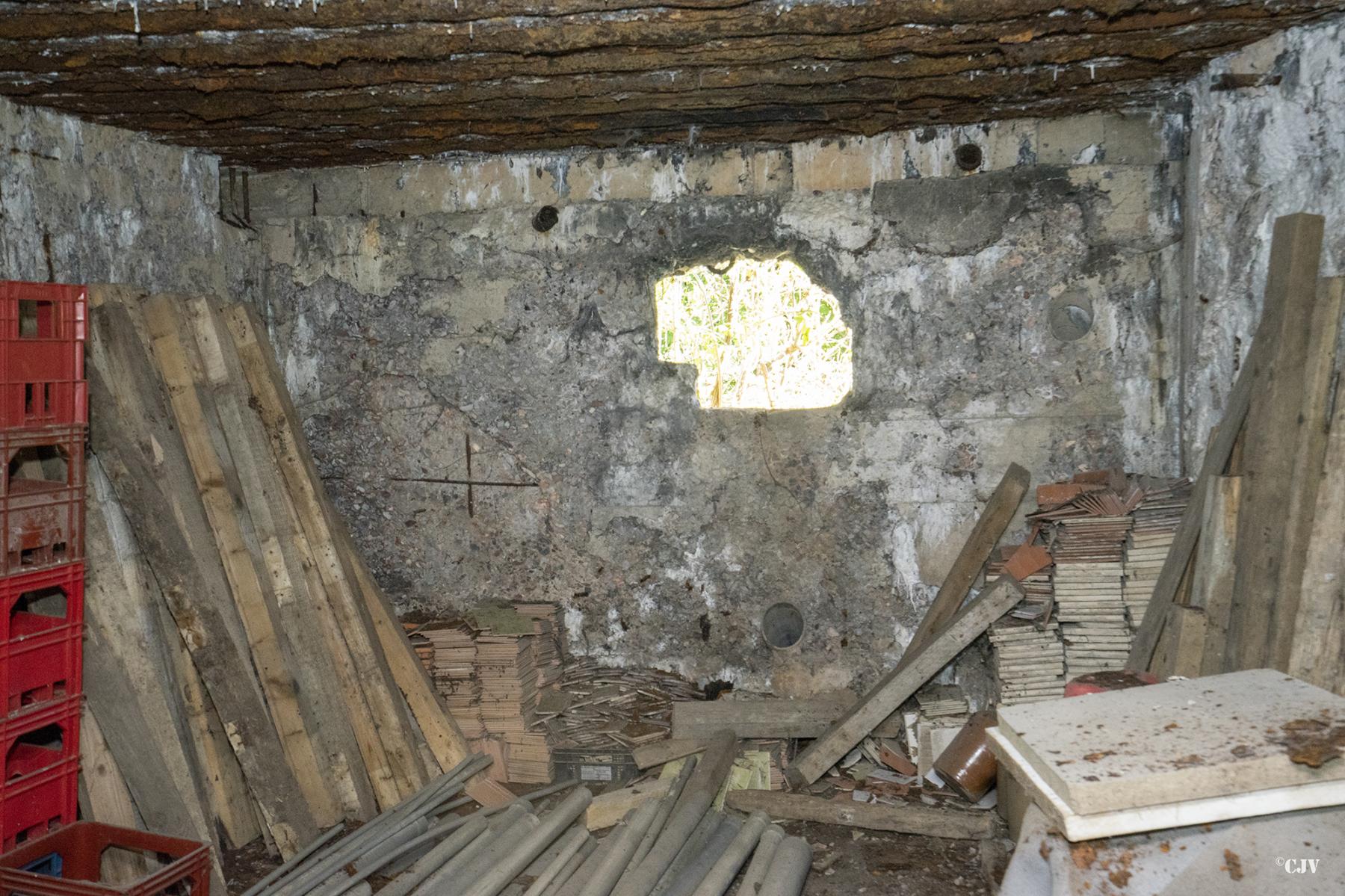Ligne Maginot - CEZF-6 - FERME DES TILLEULS - (Casemate d'infanterie - double) - Chambre de tir