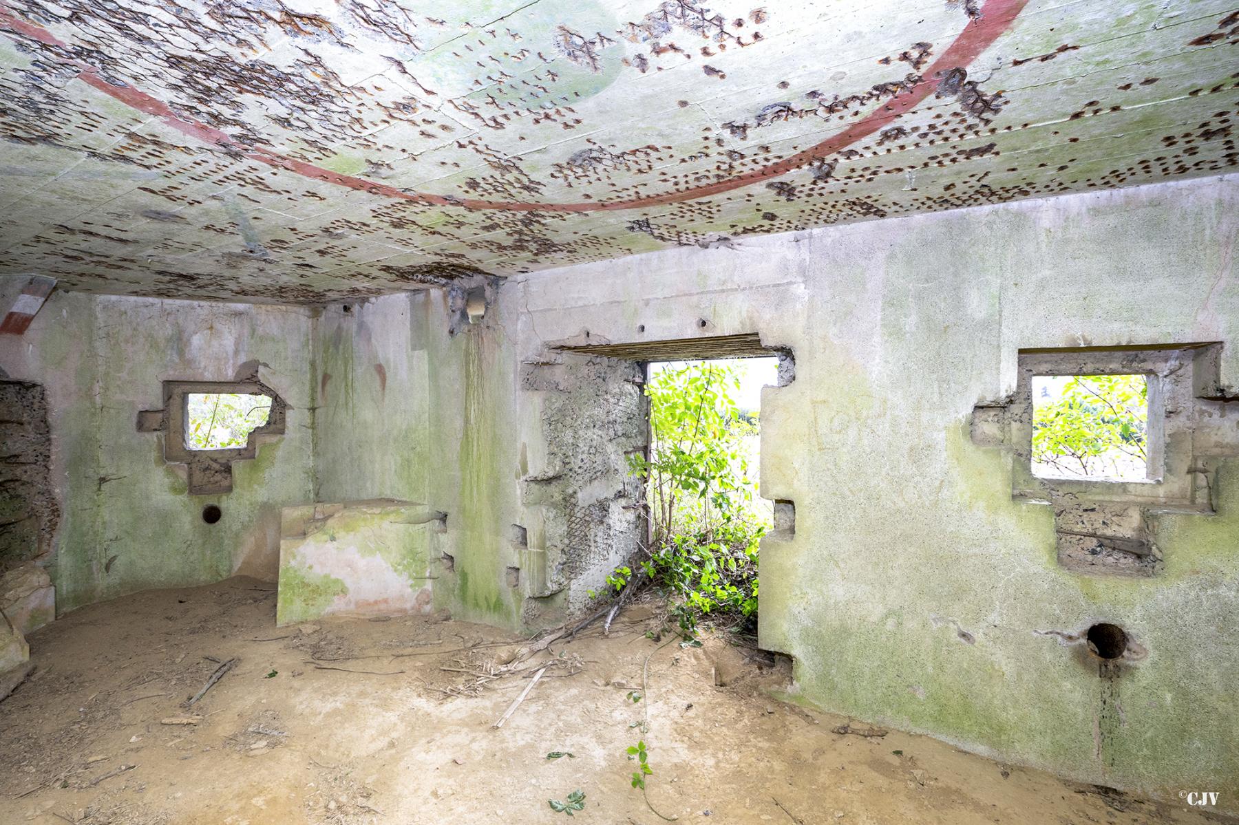 Ligne Maginot - B550 - LA BOETE - (Blockhaus pour canon) - L'entrée