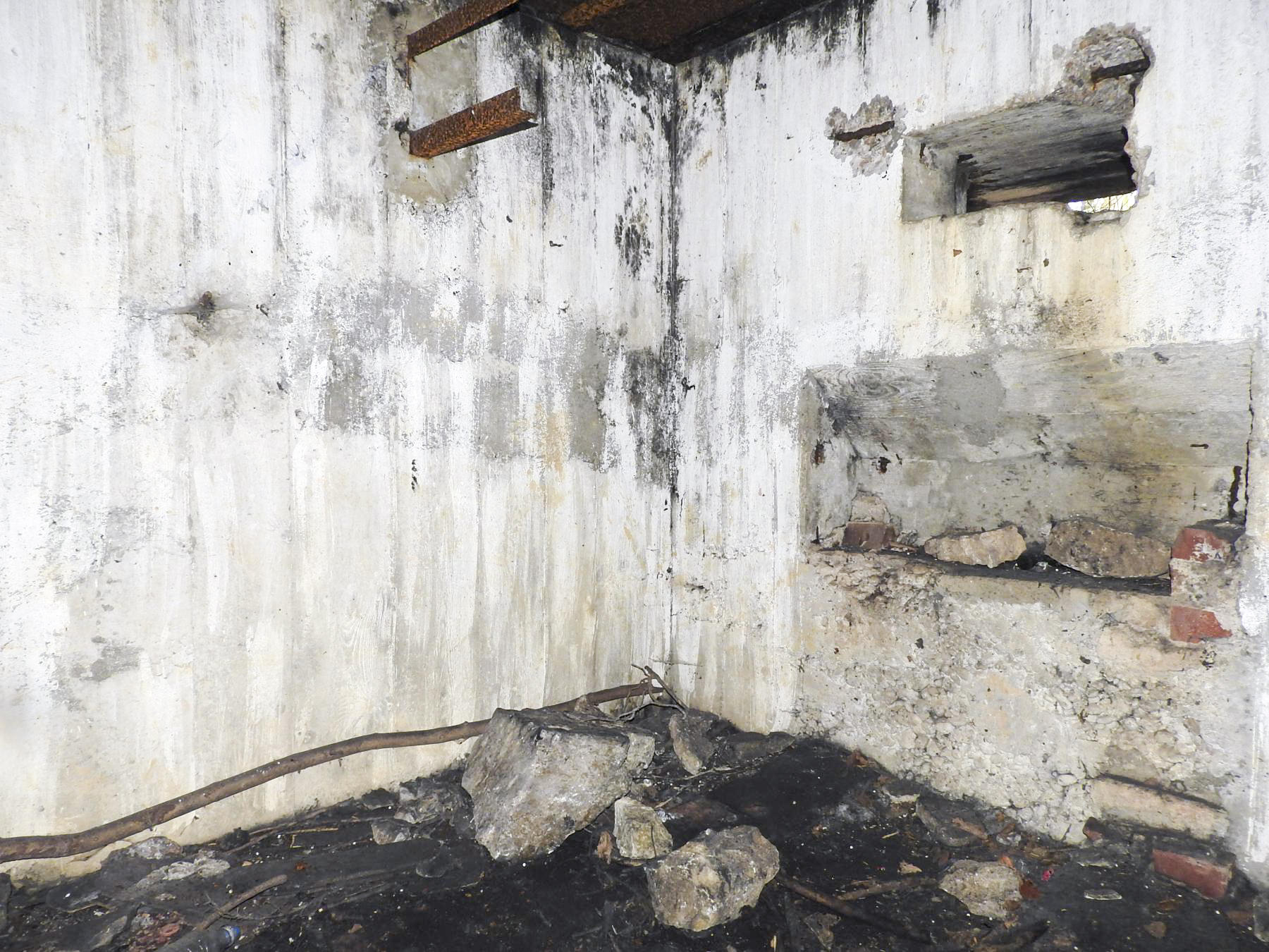 Ligne Maginot - ROUY 3 - (Blockhaus pour arme infanterie) - La chambre de tir. - STENGER Mathieu