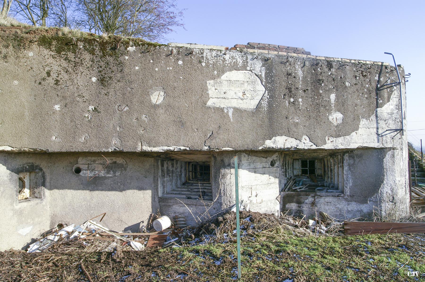 Ligne Maginot - C26 - PORQUERIE OUEST - (Casemate d'infanterie) - 