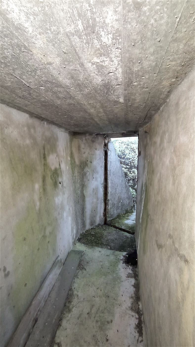 Ligne Maginot - COTE 400 - (Observatoire d'artillerie) - Entrée de la galerie