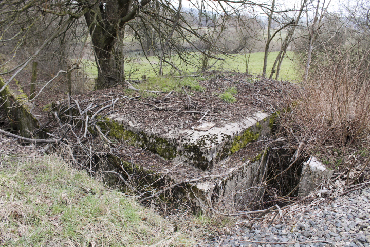 Ligne Maginot - BARRAGE 3 - (Blockhaus pour arme infanterie) - L'entrée