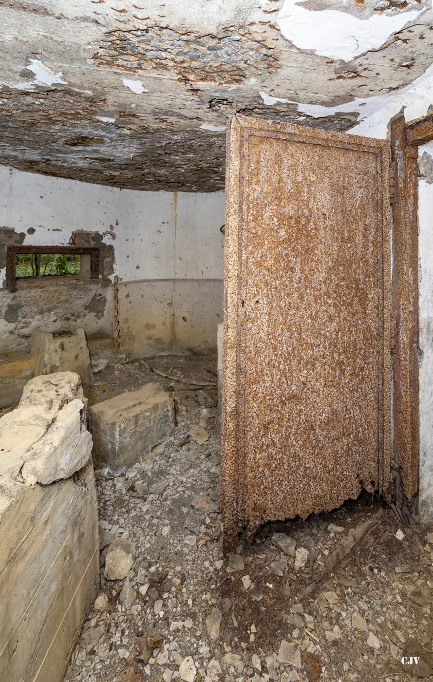 Ligne Maginot - B599 - BOIS DES ECOLIERS OUEST - (Blockhaus pour canon) - 
