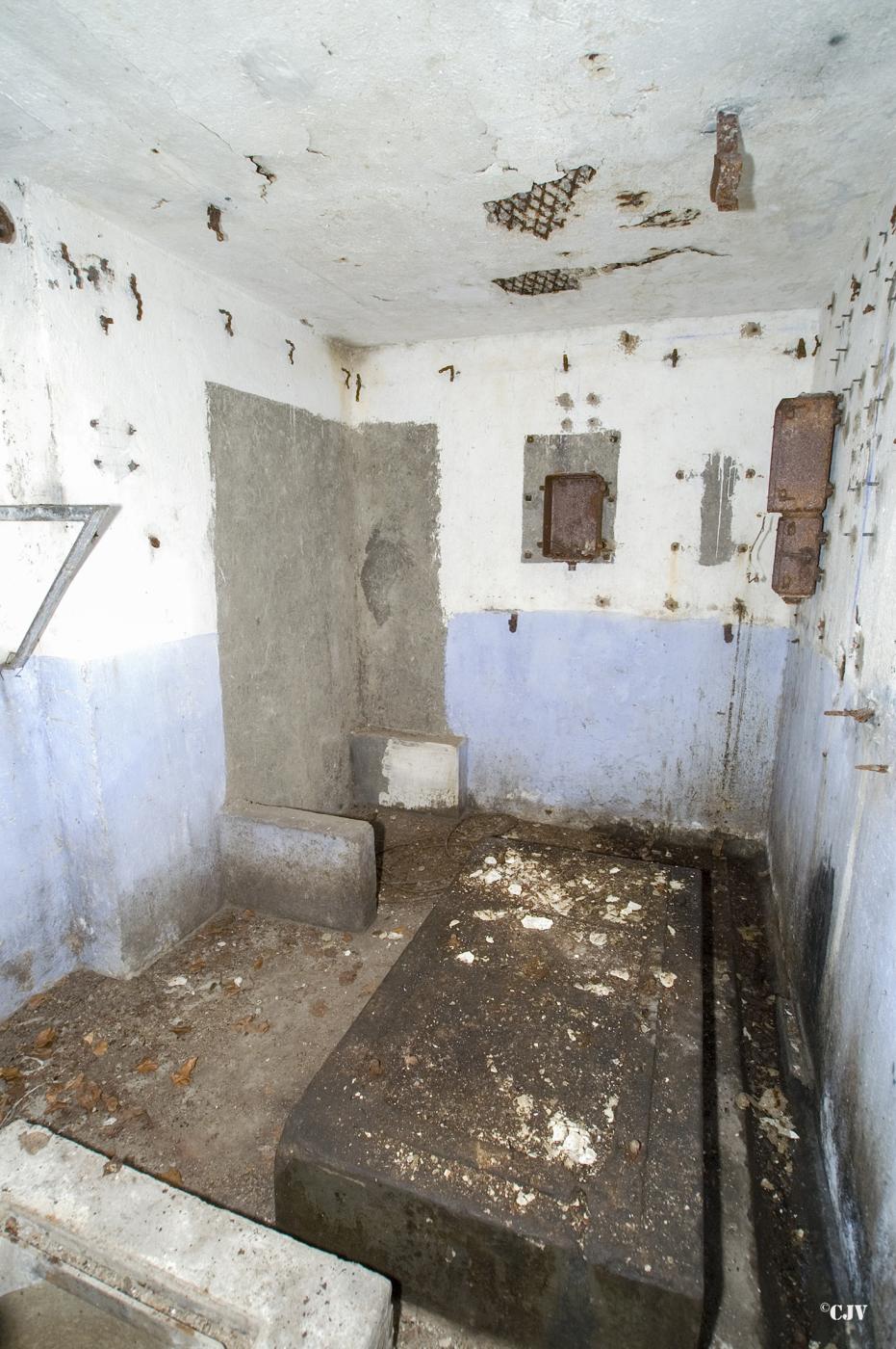 Ligne Maginot - HUBERBUSCH SUD - C59 - (Casemate d'infanterie) - L'usine avant restauration