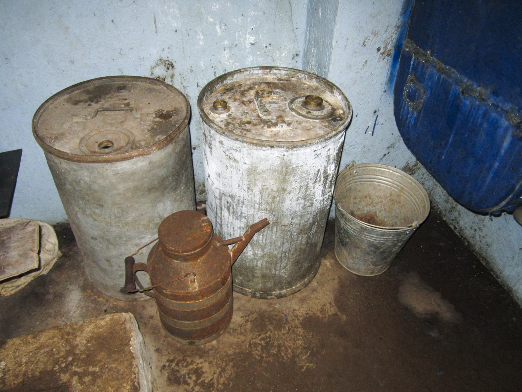 Ligne Maginot - HUBERBUSCH SUD - C59 - (Casemate d'infanterie) - Futs de gasoil