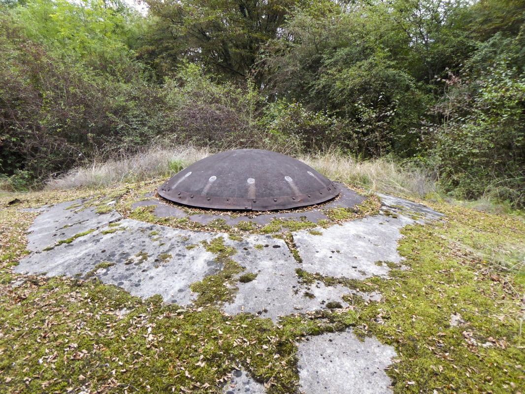 Ligne Maginot - MICHELSBERG - A22 - (Ouvrage d'artillerie) - Bloc 1
Tourelle mitrailleuses - ELLENA-CUNY