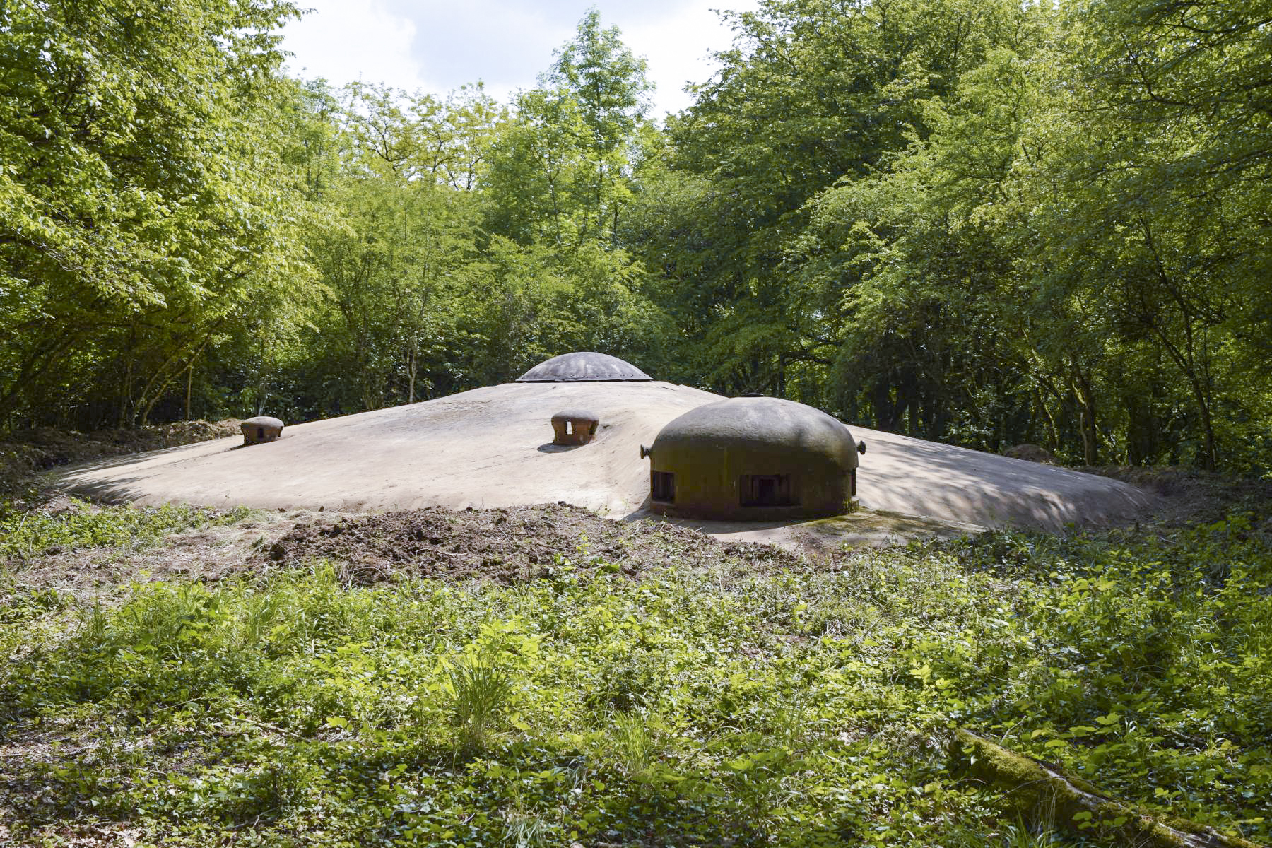 Ligne Maginot - MICHELSBERG - A22 - (Ouvrage d'artillerie) - Bloc 1
Tourelle de mitrailleuses - Yves NOEL