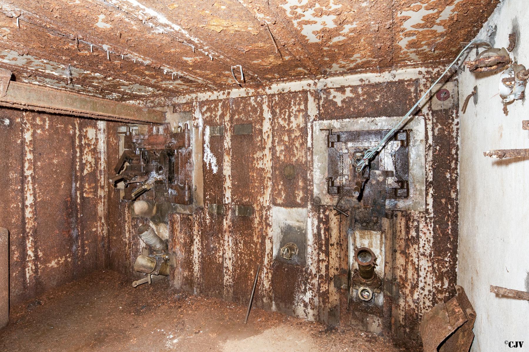 Ligne Maginot - MICHELSBERG - A22 - (Ouvrage d'artillerie) - Bloc 2
Chambre de tir - Lia VERMEULEN