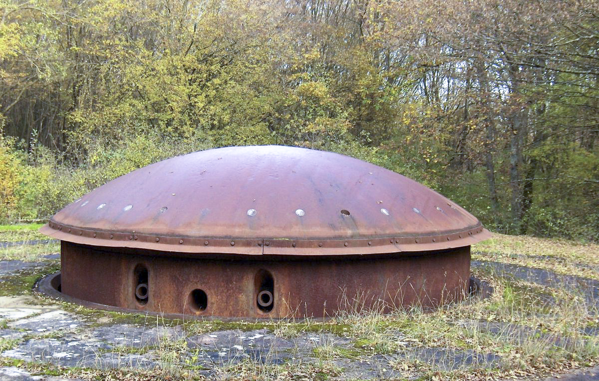 Ligne Maginot - MICHELSBERG - A22 - (Ouvrage d'artillerie) - Bloc 5
Tourelle de 75 mle 33 en batterie - Yves NOEL