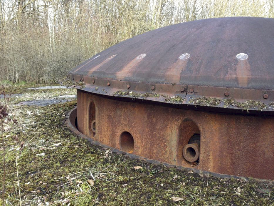 Ligne Maginot - MICHELSBERG - A22 - (Ouvrage d'artillerie) - Bloc 5
Détail des embrasures - NOEL Yves - AOM 22 Juin