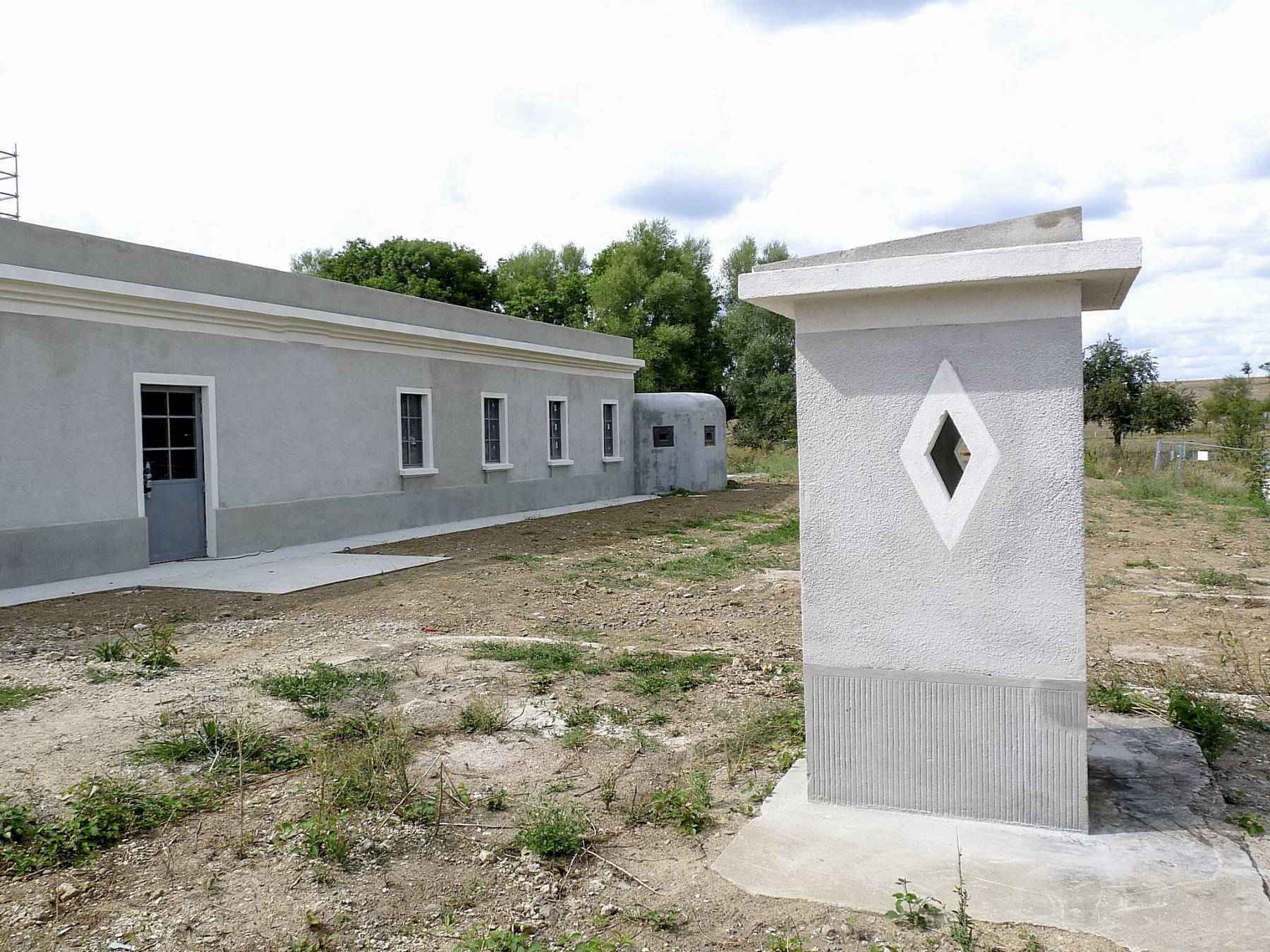 Ligne Maginot - ROUSSY LE VILLAGE (Poste avancé GRM) - (Poste GRM - Maison Forte) - En cours de restauration - Sylvie Laure LAMBERT