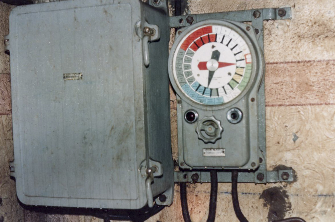 Ligne Maginot - MICHELSBERG - A22 - (Ouvrage d'artillerie) - Bloc 6 
Transmetteur d'ordres Saint-Chamond Granat dans le PC - Sebach