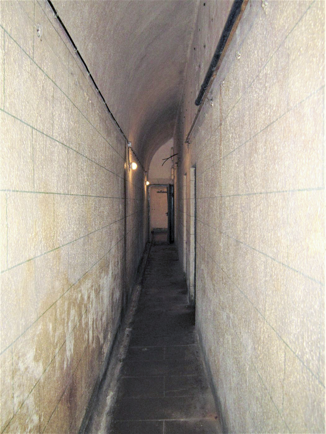 Ligne Maginot - MICHELSBERG - A22 - (Ouvrage d'artillerie) - Galerie desservant le PC - Gregory Fuchs