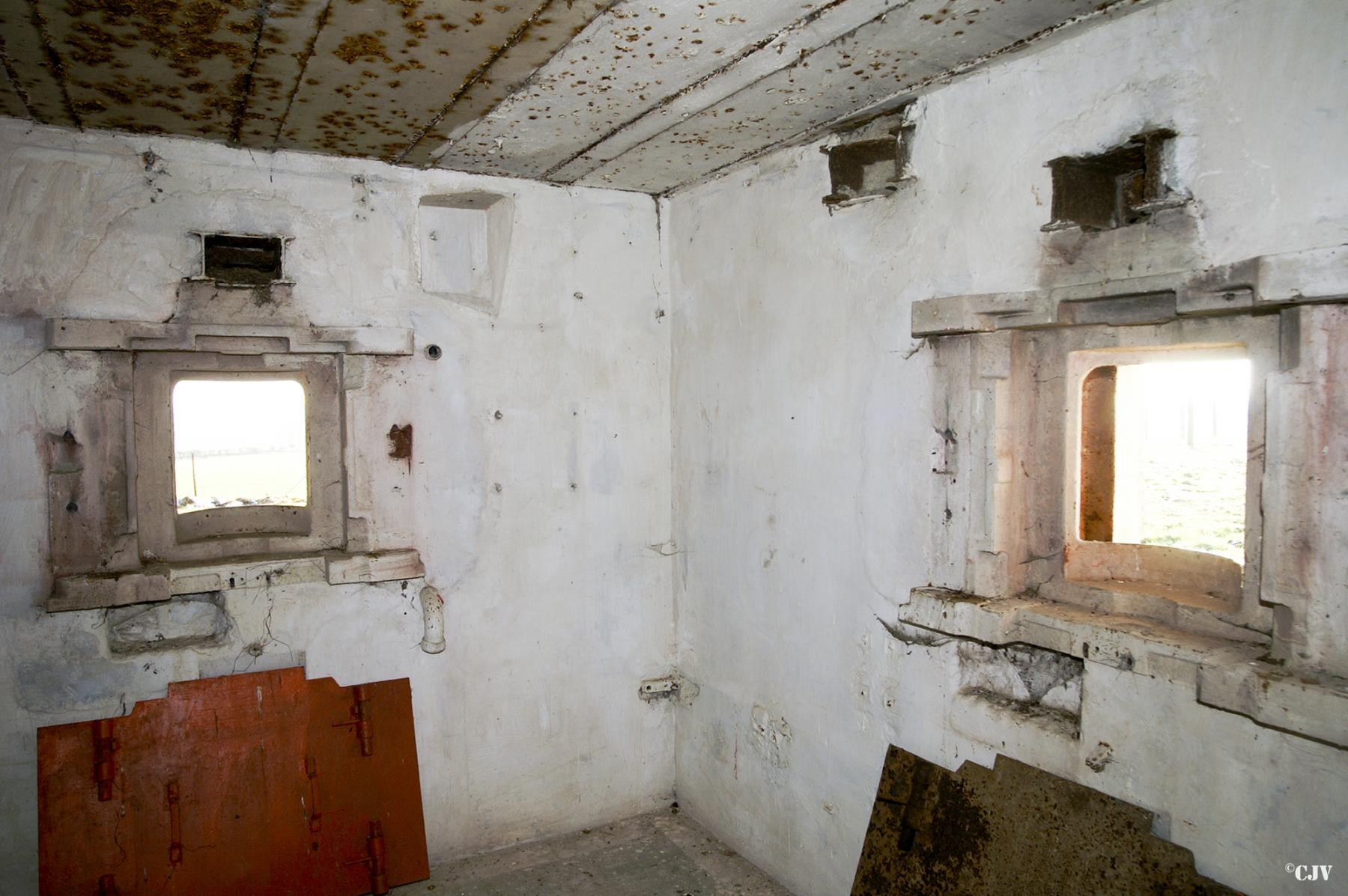 Ligne Maginot - C27 - PORQUERIE EST - (Casemate d'infanterie) - 